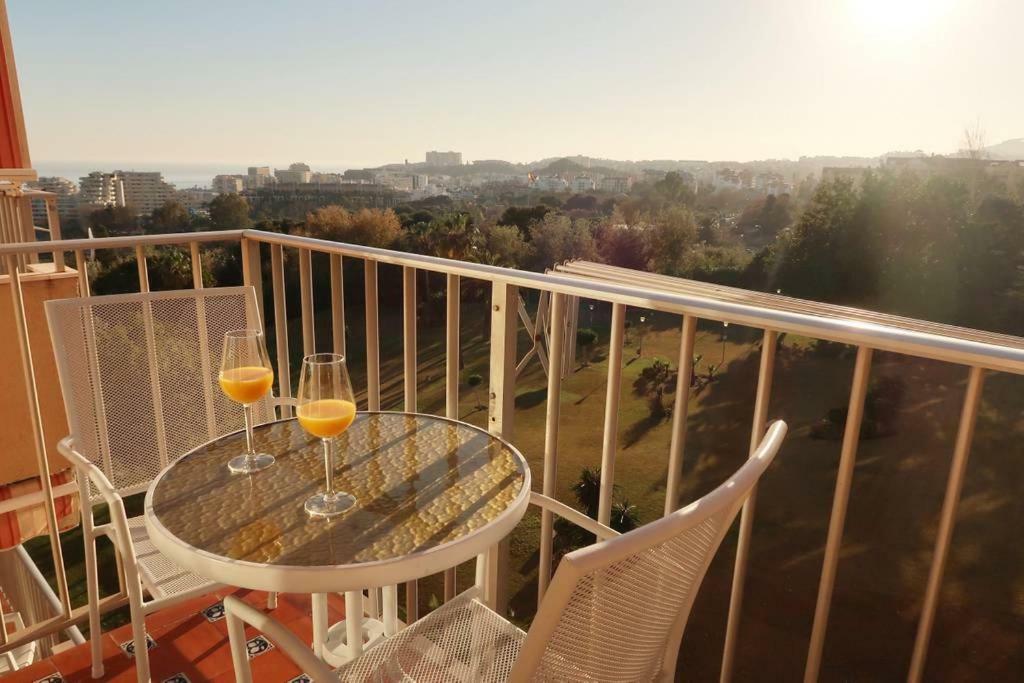 Minerva Sea View Apartment Benalmádena Esterno foto